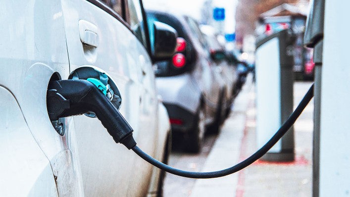 康普利汽車充電樁技術(shù)創(chuàng)新：為電動汽車充電加速