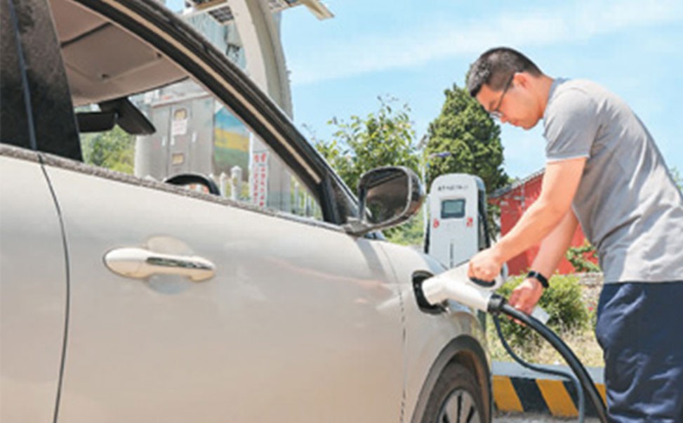 汽車充電樁技術(shù)創(chuàng)新行業(yè)應(yīng)用：引領(lǐng)綠色出行新潮流