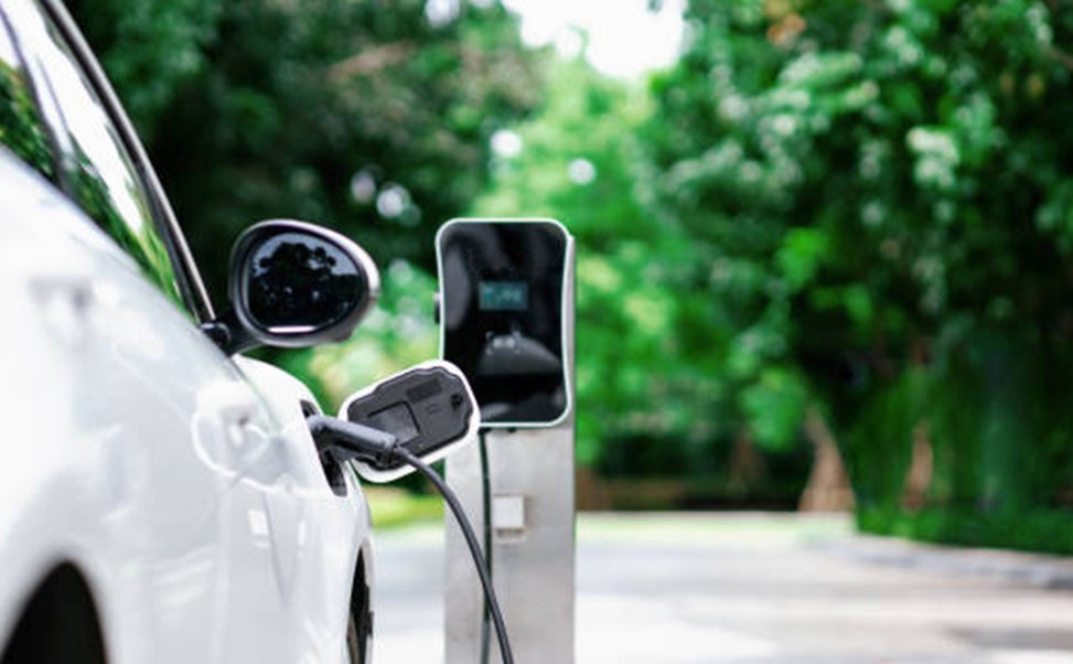 新能源汽車充電樁項目：機遇與挑戰(zhàn)交織的藍海