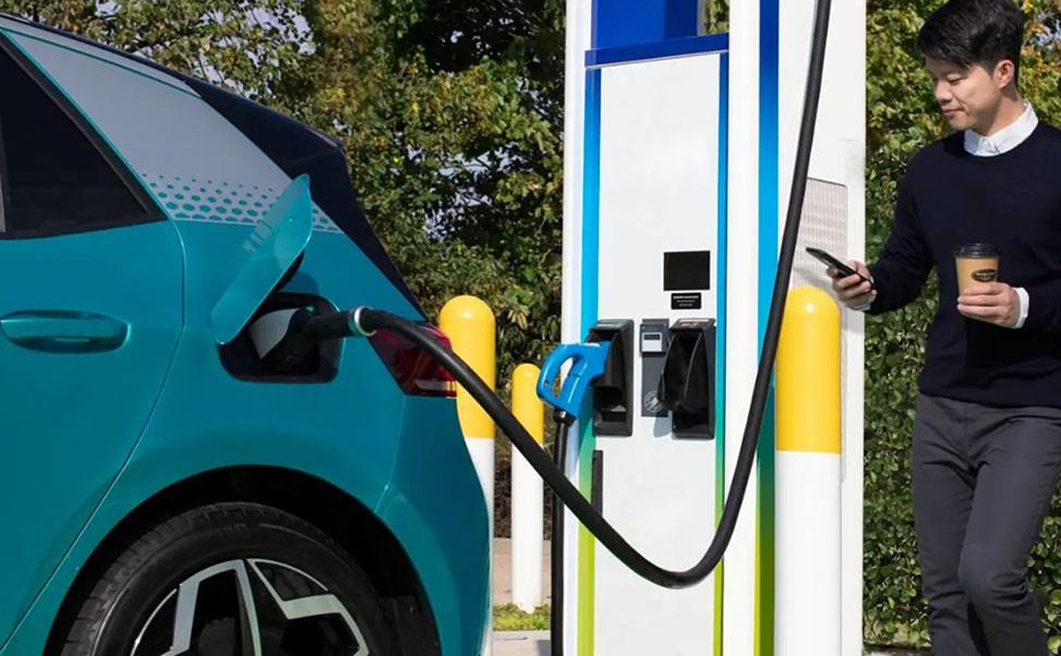 新能源充電樁的市場需求與投資回報率